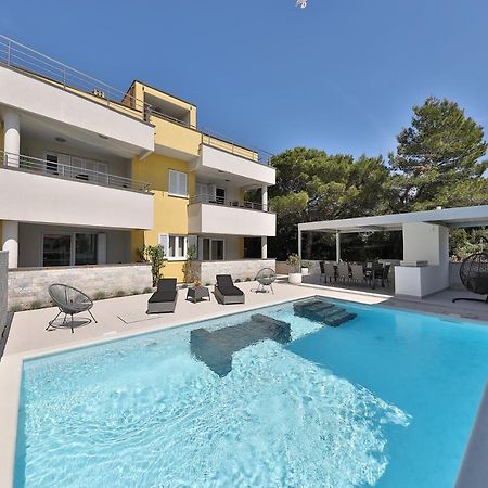 Luxury Villa Nada With Pool Petrcane Exteriér fotografie